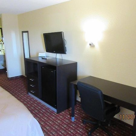 Quality Inn Andalusia Exterior foto