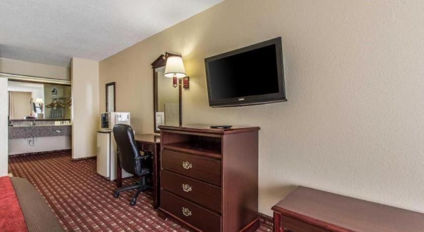 Quality Inn Andalusia Exterior foto